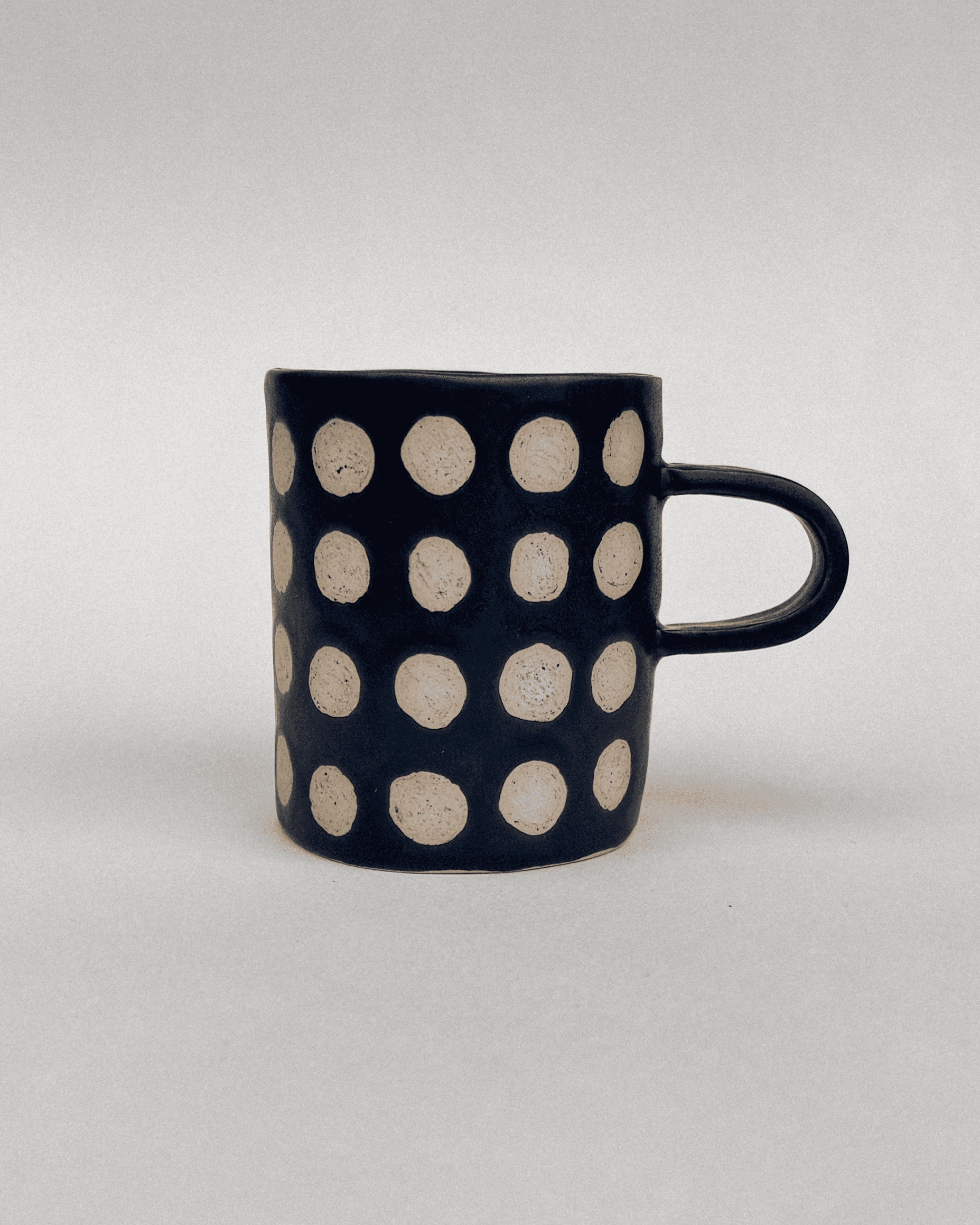 Kubek black matte - Grochy